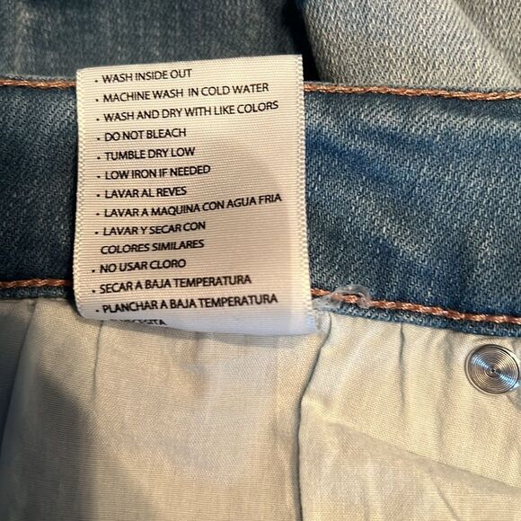 KanCan jeans 2XL light wash NWOT - Picture 6 of 12